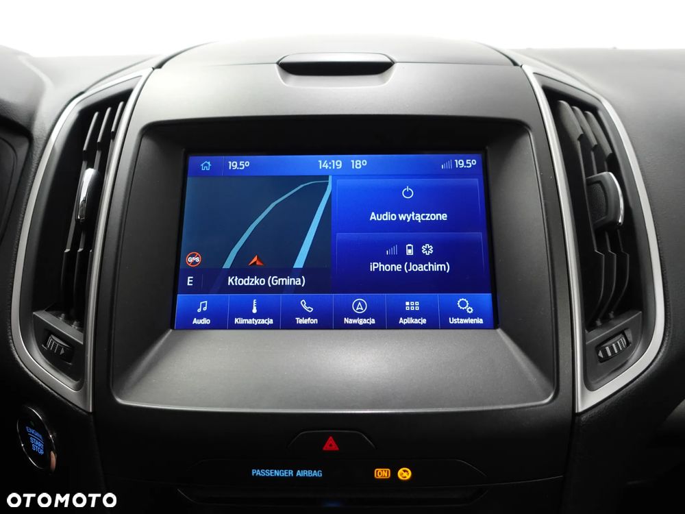 Ford S-Max - 34
