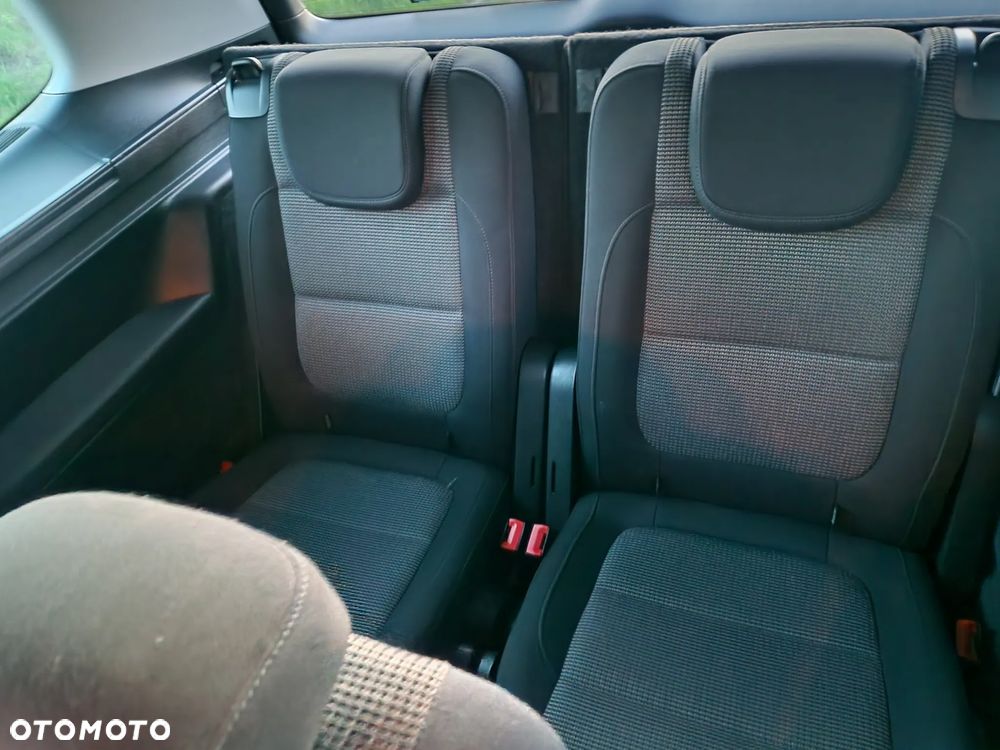 Volkswagen Sharan 2.0 TDI 4MOTION Blue Motion Life - 11