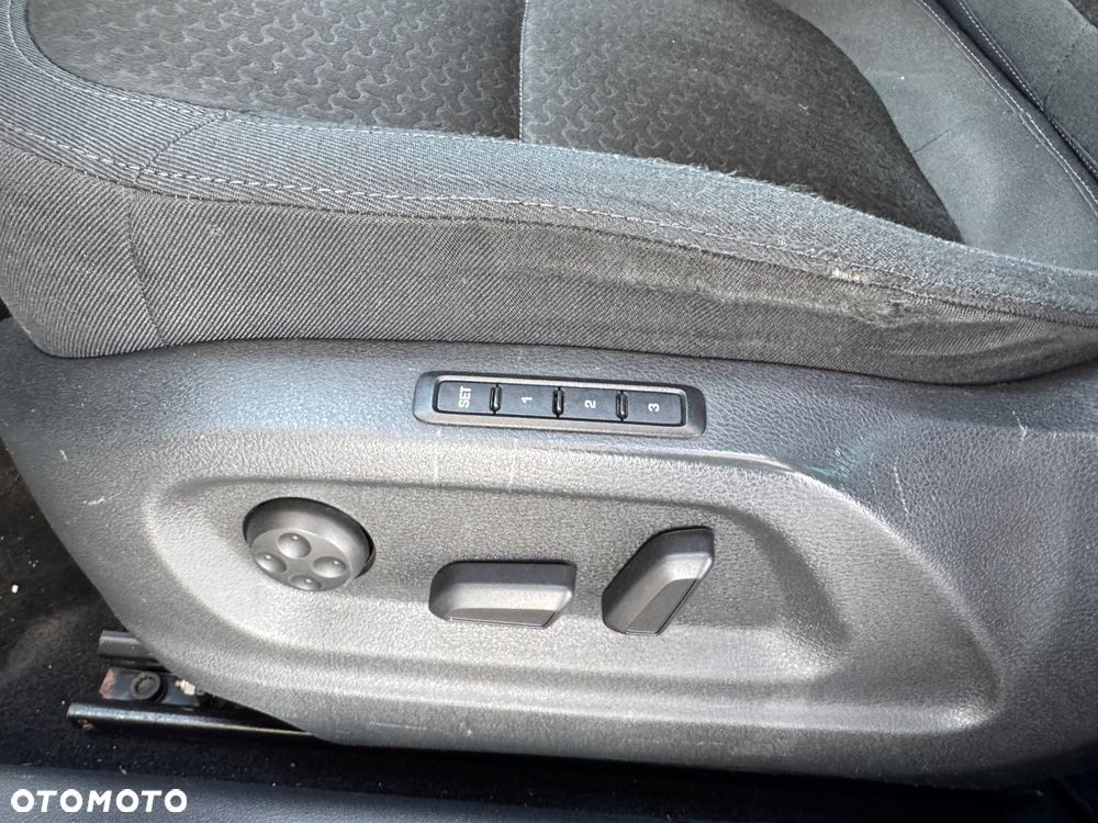 Skoda Yeti 2.0 TDI 4x4 AllDrive - 11