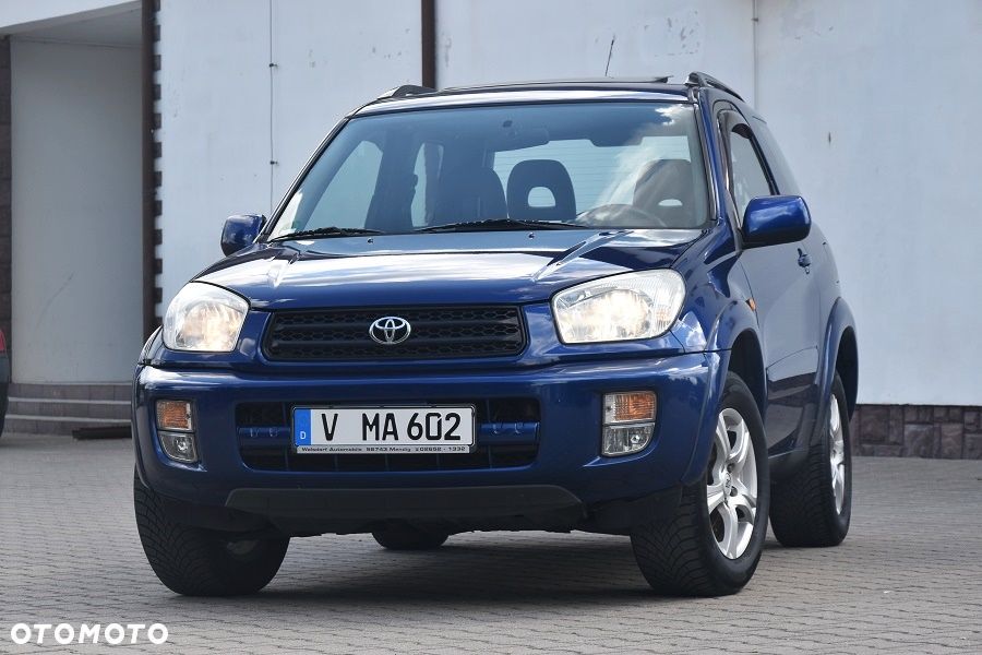 Toyota RAV4 - 1