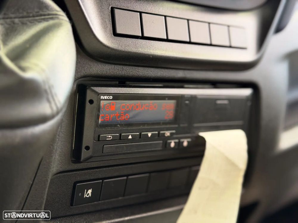 Iveco Daily 3.0 35C18H 3000 CD - 28