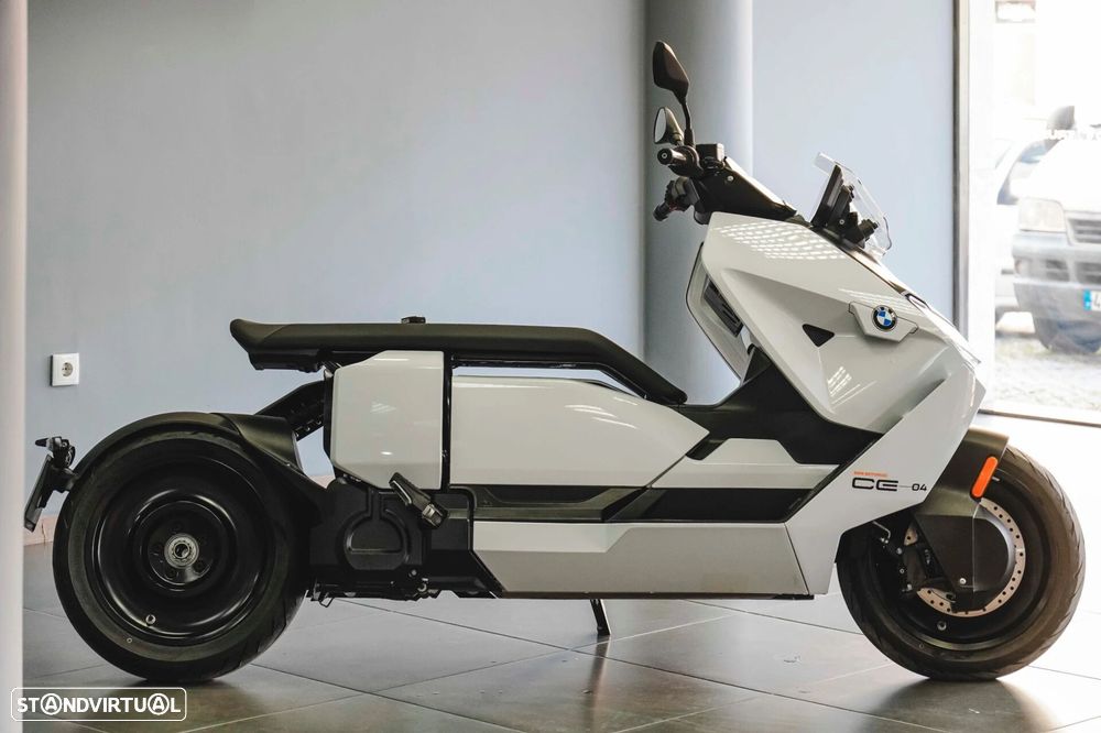 BMW CE 04 - 3