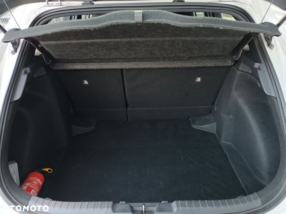 Toyota Corolla 1.2 T Active - 31