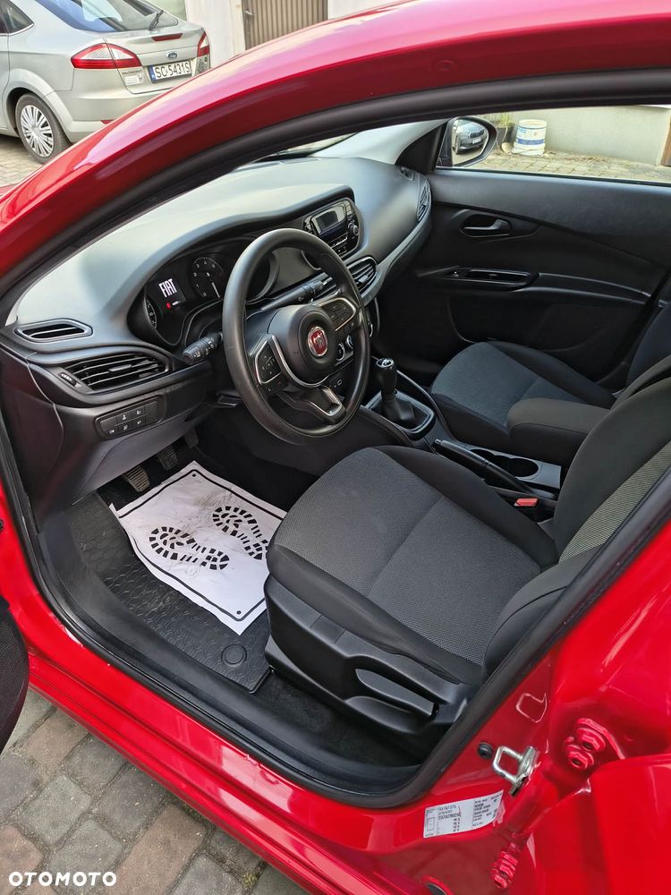 Fiat Tipo 1.0 T3 - 11