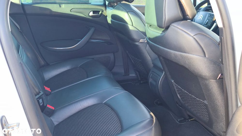 Citroën C5 3.0 HDi V6 Exclusive - 22