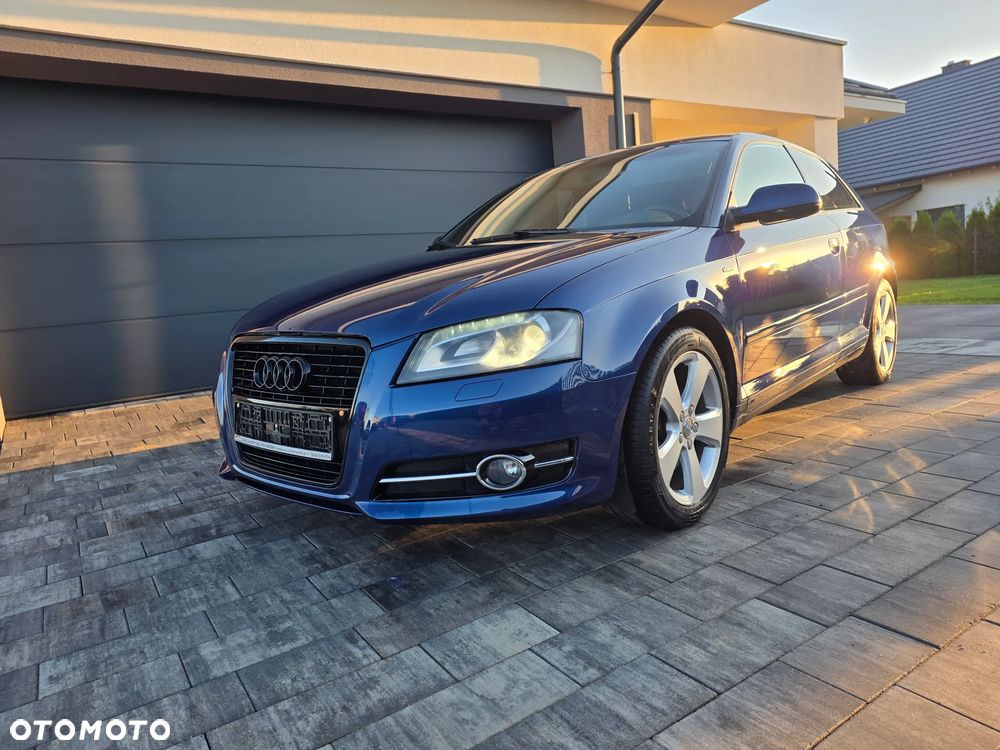 Audi A3 3-drzwiowe 2.0 TDI DPF Attraction - 1