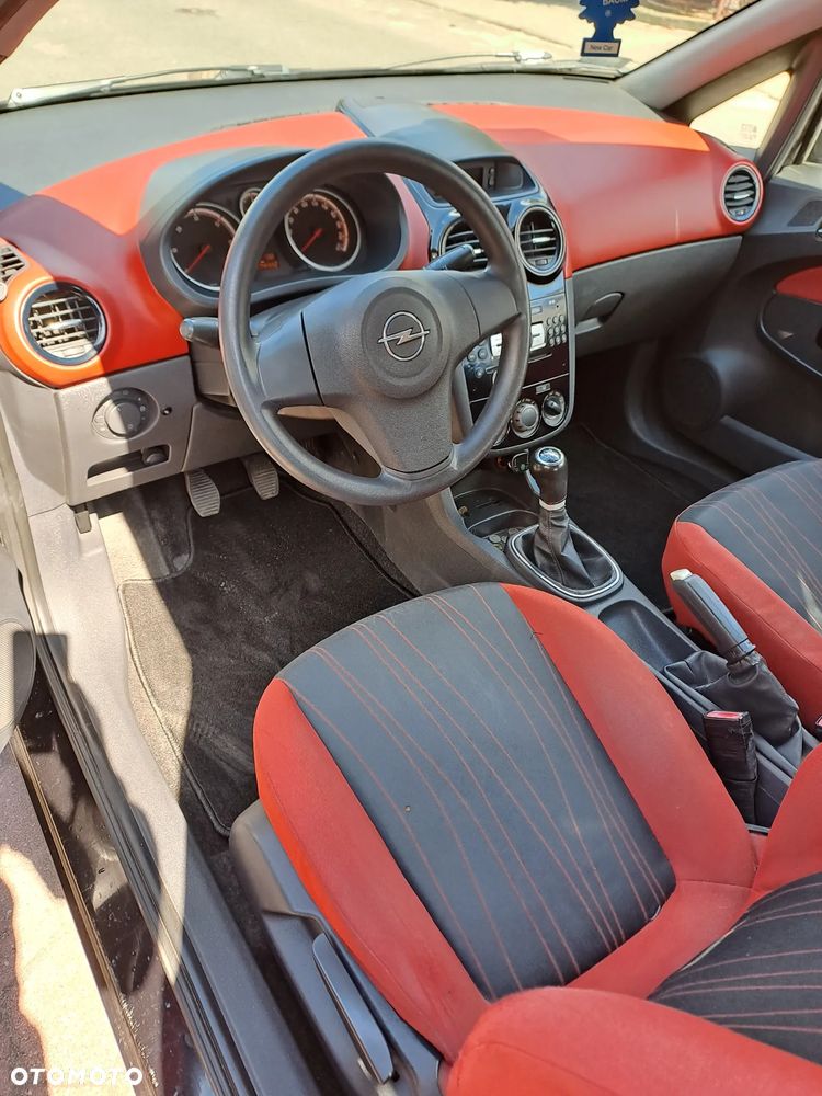 Opel Corsa 1.3 CDTI Essentia - 15