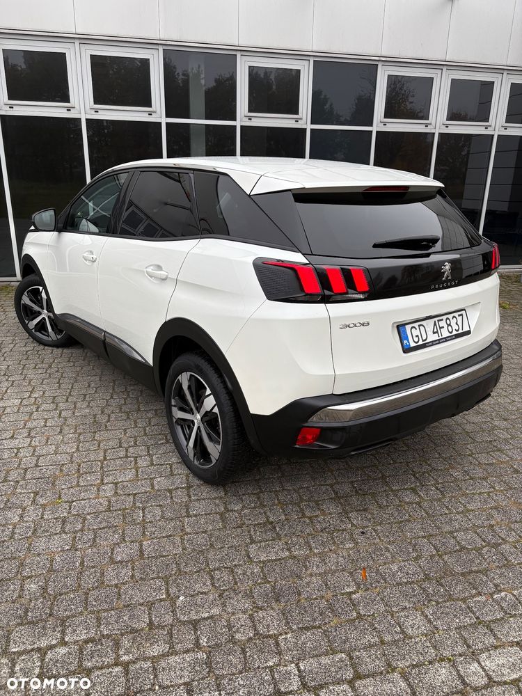 Peugeot 3008 1.5 BlueHDi Allure Pack S&S EAT8 - 25