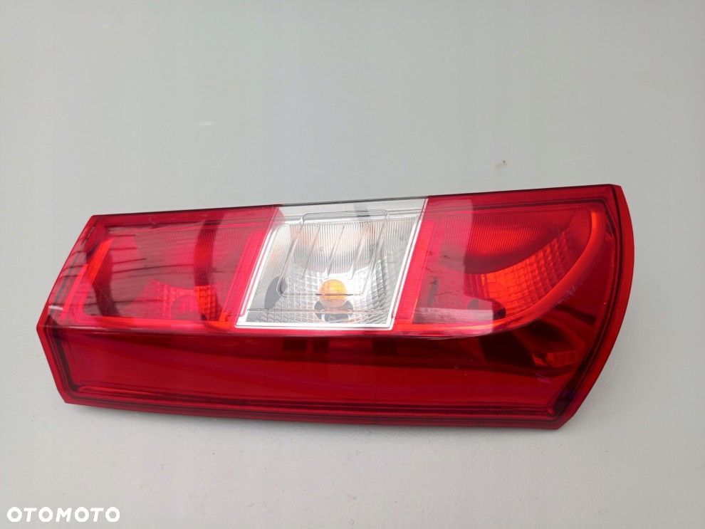 DACIA DOKKER 12- LEWA TYLNA LAMPA ORYGINAŁ 265551619R - 4