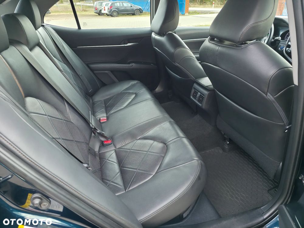 Toyota Camry 2.5 Hybrid Prestige CVT - 16