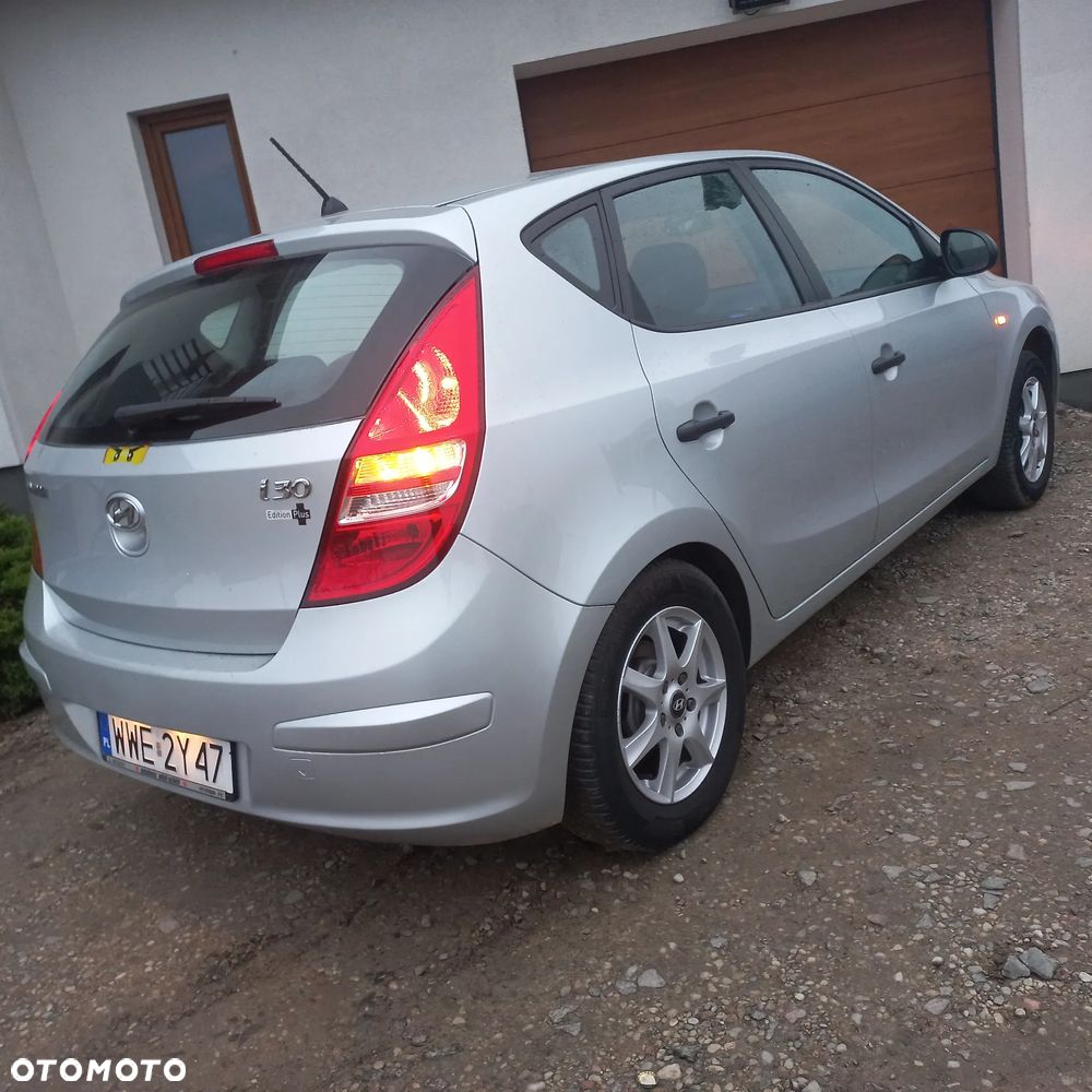 Hyundai i30 i30cw 1.4 Edition Plus - 3