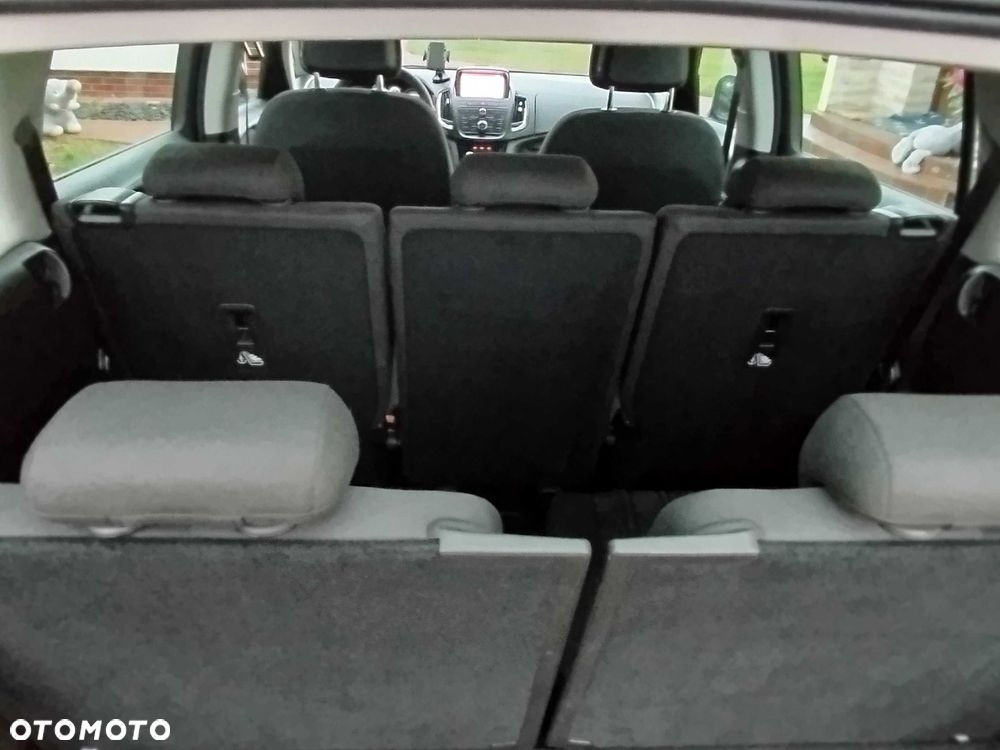 Opel Zafira - 7