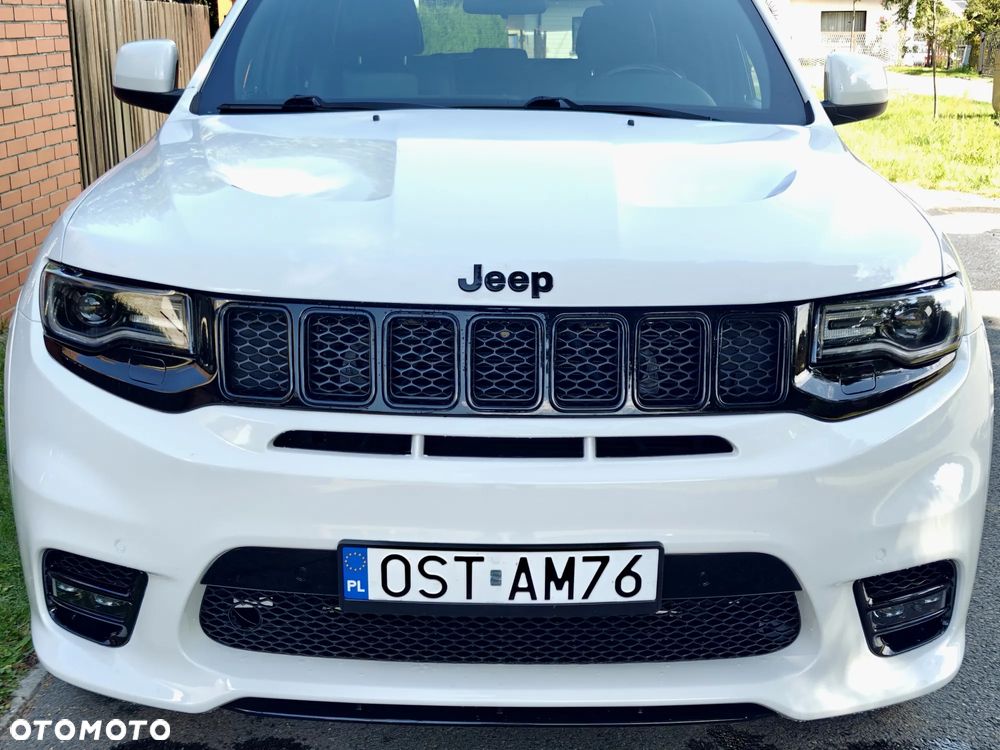 Jeep Grand Cherokee - 8
