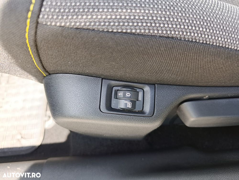 Citroën C3 1.2 PureTech S&S BVM5 Shine - 23