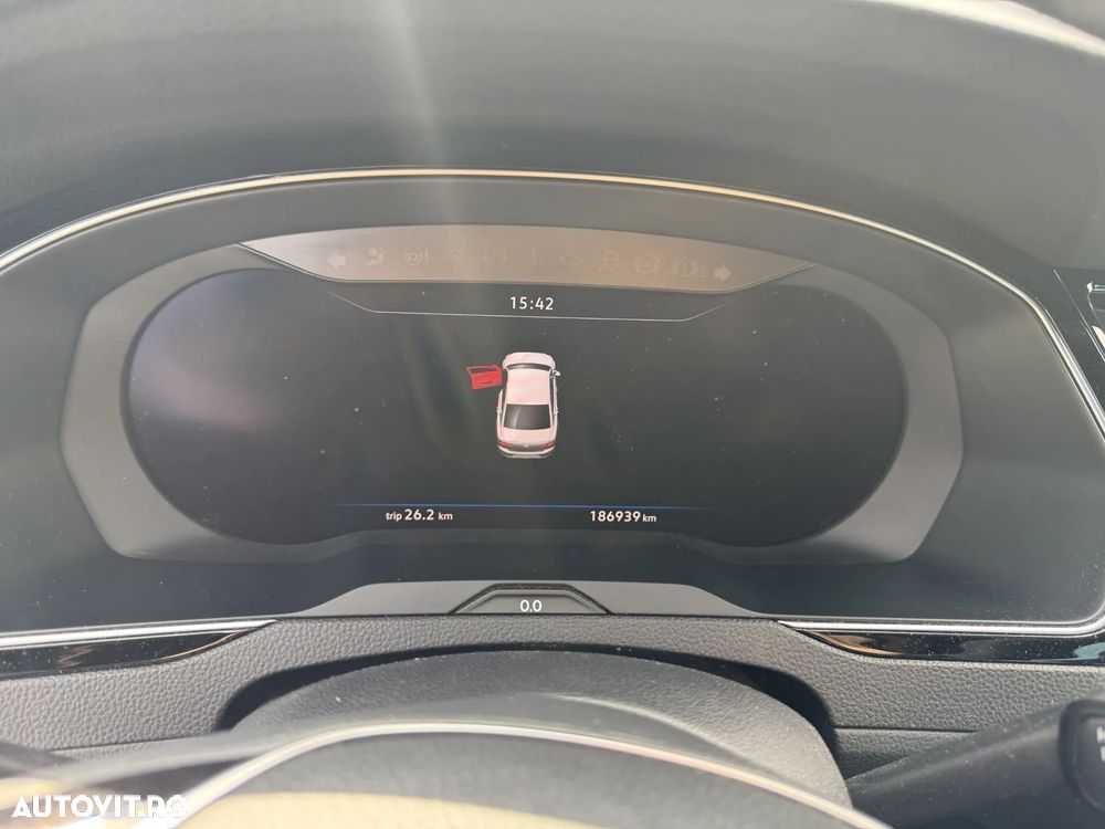 Volkswagen Passat 2.0 TDI DSG 4Motion Highline - 9