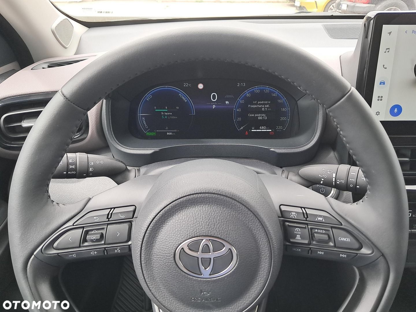 Toyota Yaris Cross - 16