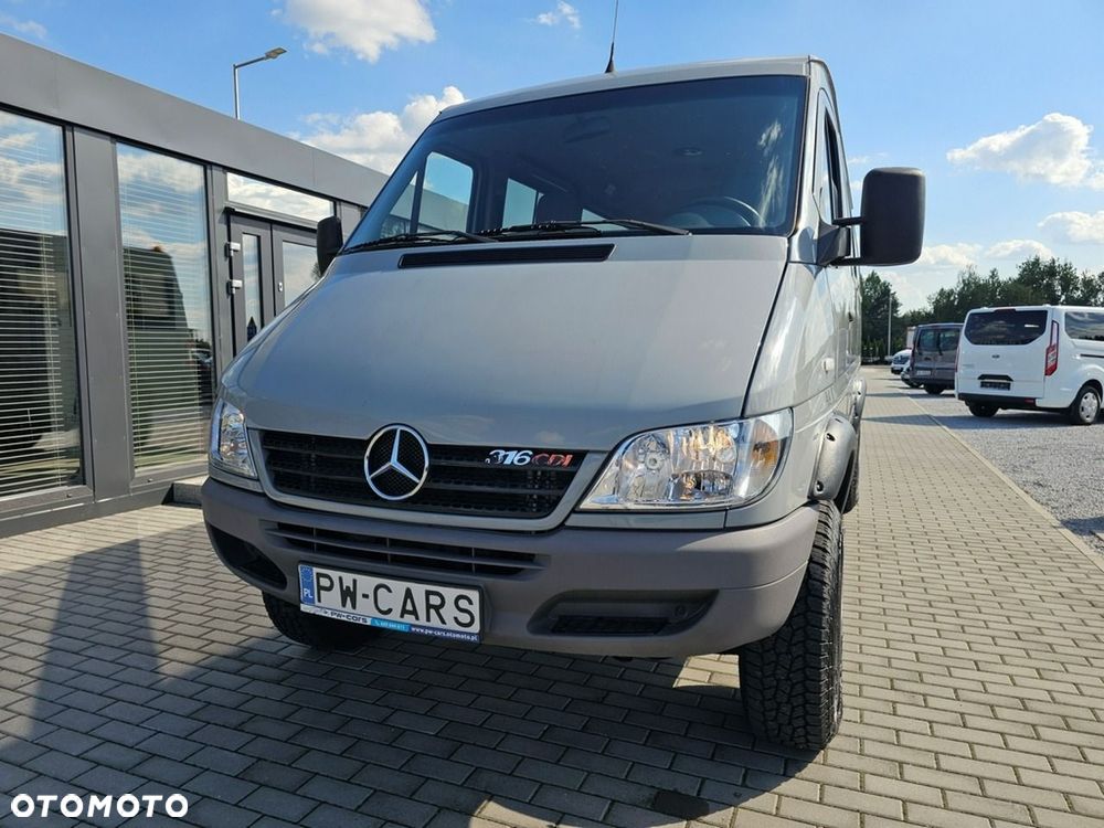 Mercedes-Benz Sprinter - 9