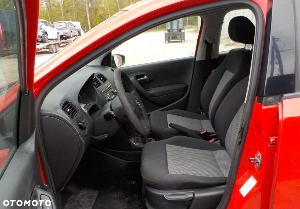 Volkswagen Polo - 24