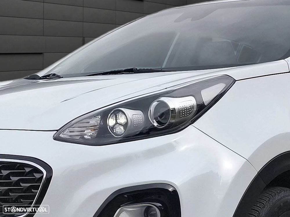 Kia Sportage 1.6 CRDI ISG Urban - 6