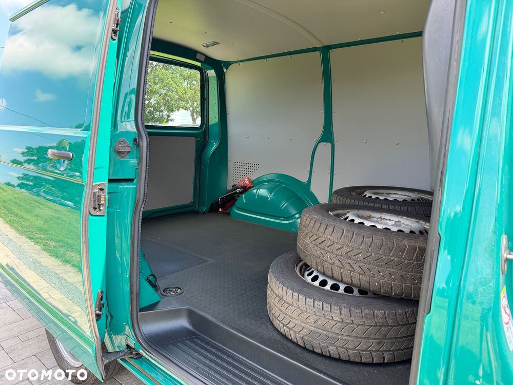 Volkswagen Transporter - 10
