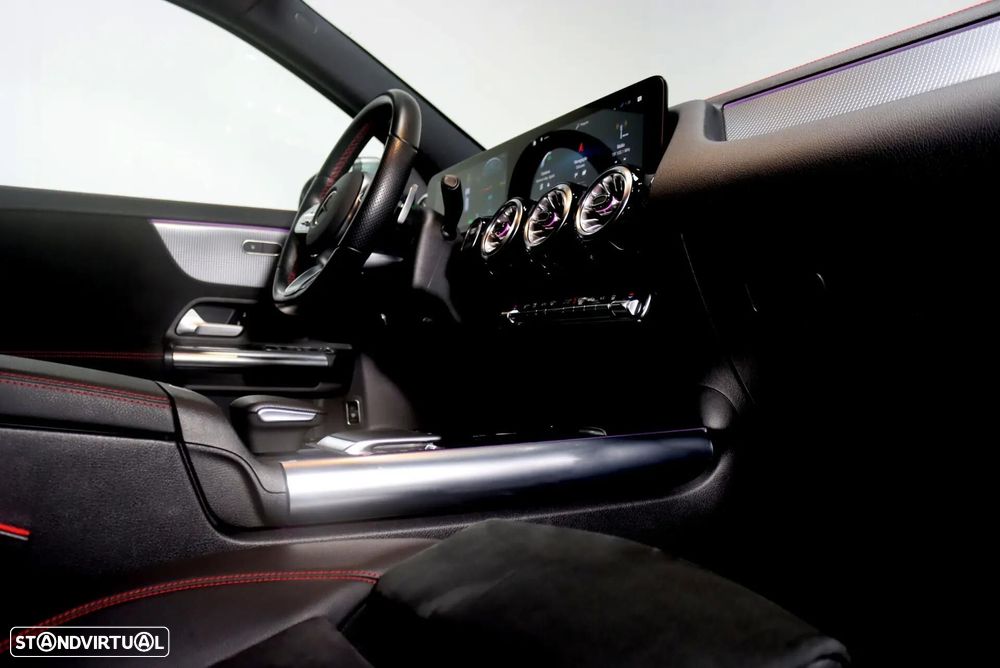 Mercedes-Benz EQA 250 AMG Line - 24
