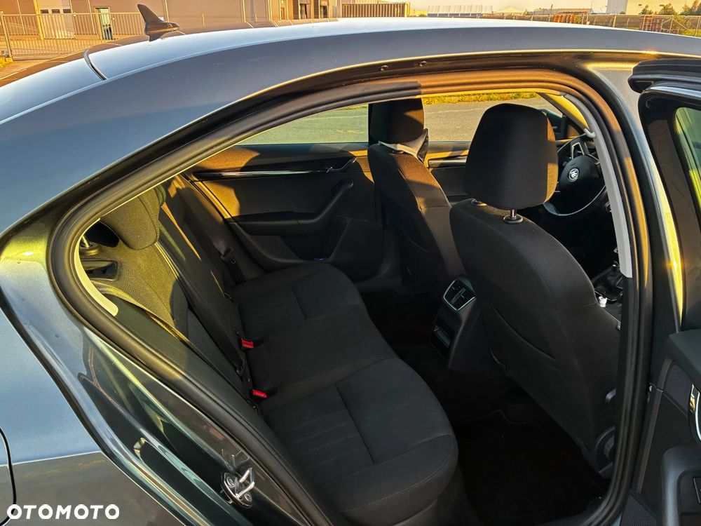 Skoda Octavia 1.0 TSI GPF Ambition - 8
