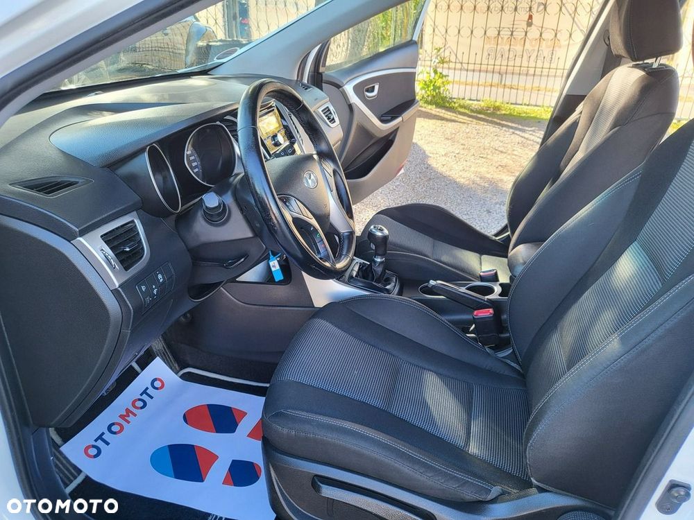 Hyundai i30 - 15