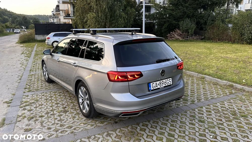 Volkswagen Passat 1.5 TSI EVO Elegance DSG - 5