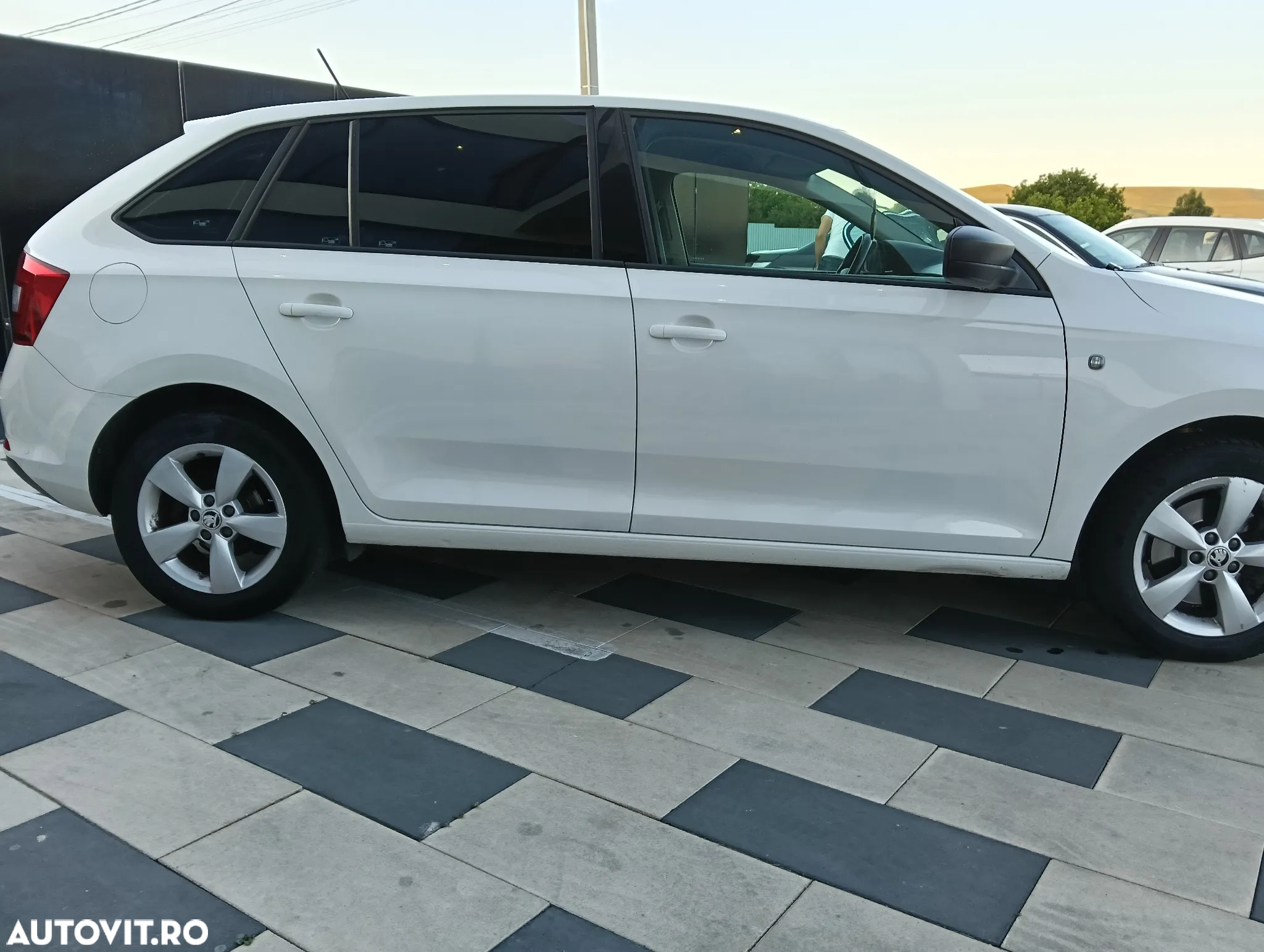 Skoda RAPID 1.2 TSI Ambition - 7