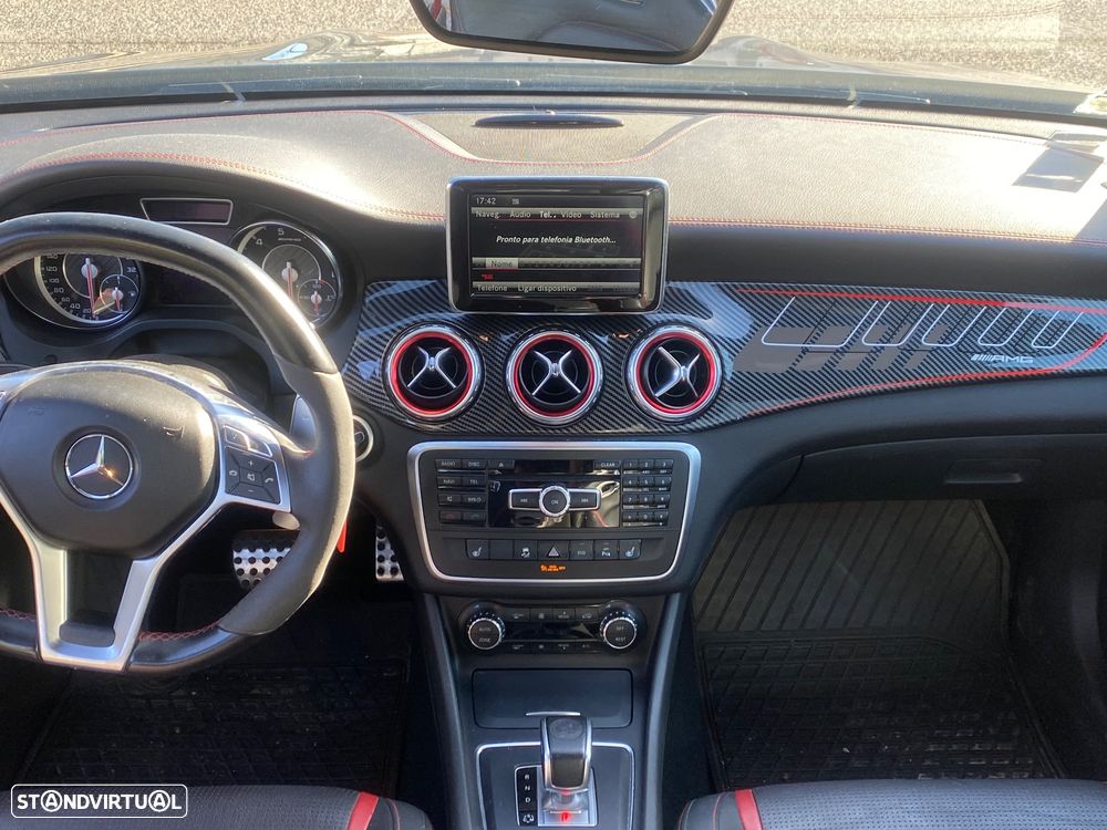 Mercedes-Benz GLA 45 AMG 4Matic 7G-DCT Edition 1 - 32