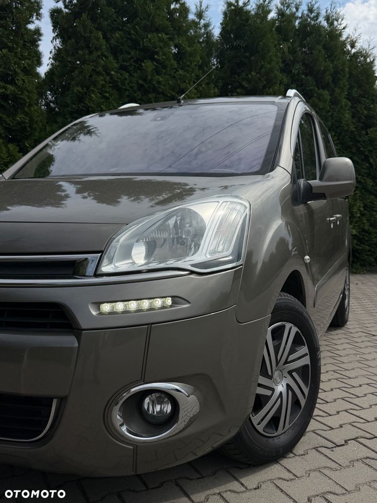 Citroën Berlingo e-HDi 90 FAP EGS6 Multispace Exclusive - 3