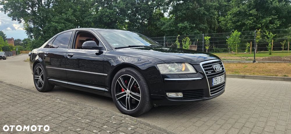 Audi A8 4.2 TDI Quattro - 1