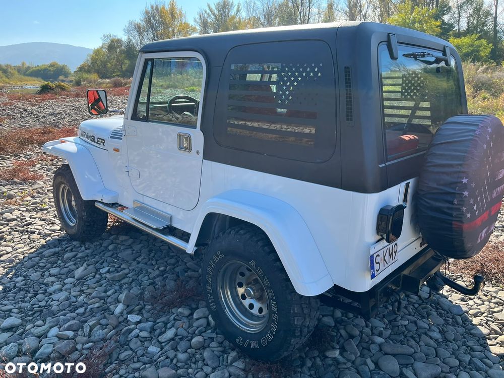 Jeep Wrangler 2.5L - 3