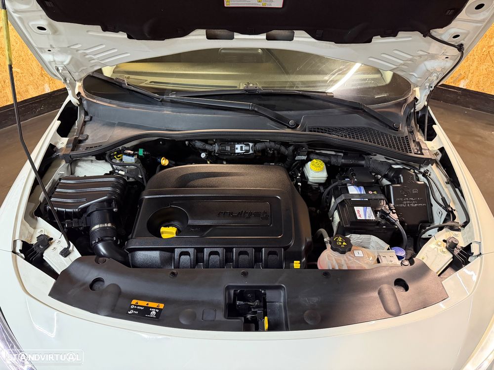 Fiat Tipo 1.3 M-Jet Lounge Tech J17 - 29