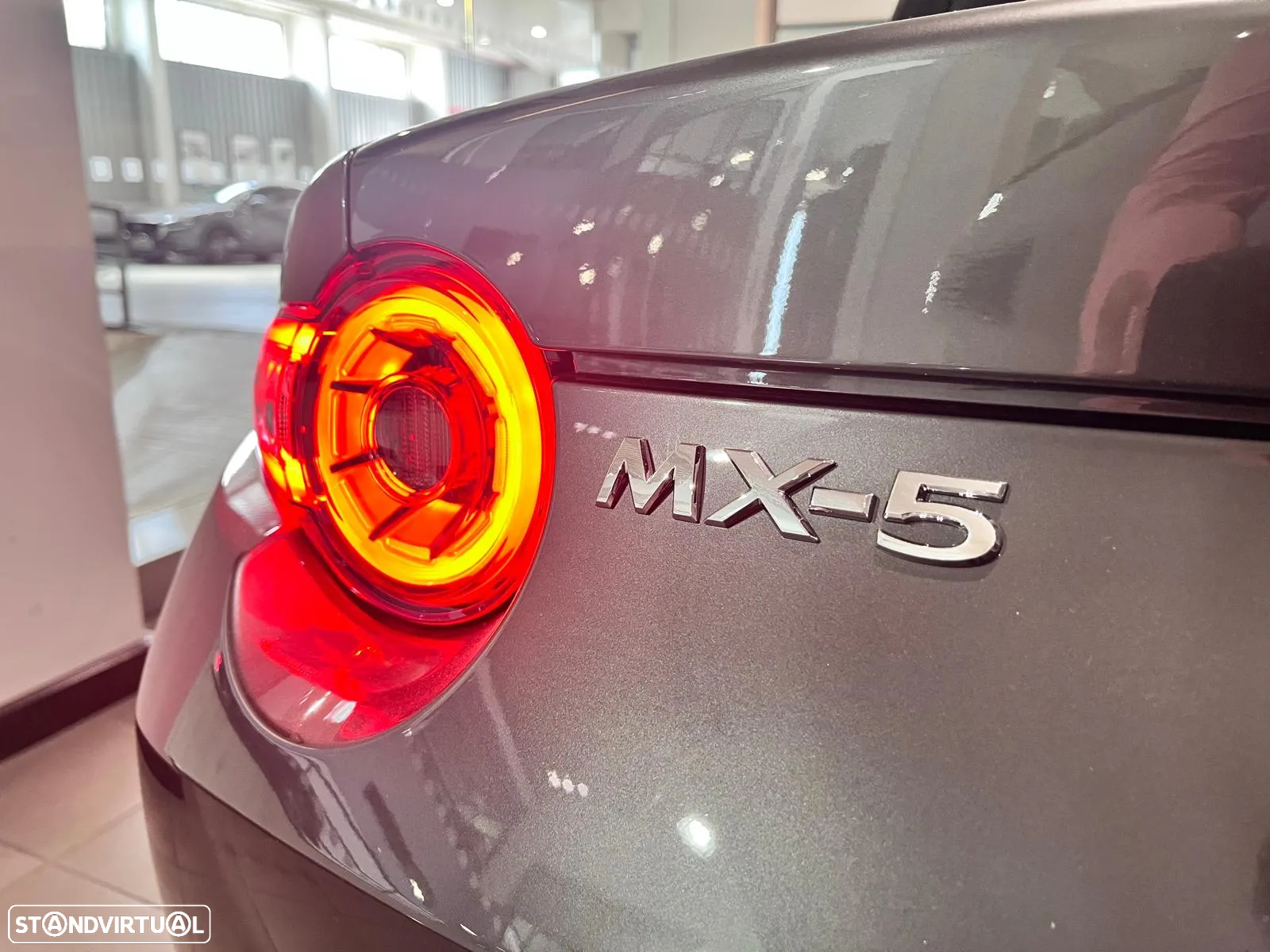 Mazda MX-5 1.5 Sky-G Homura - 18