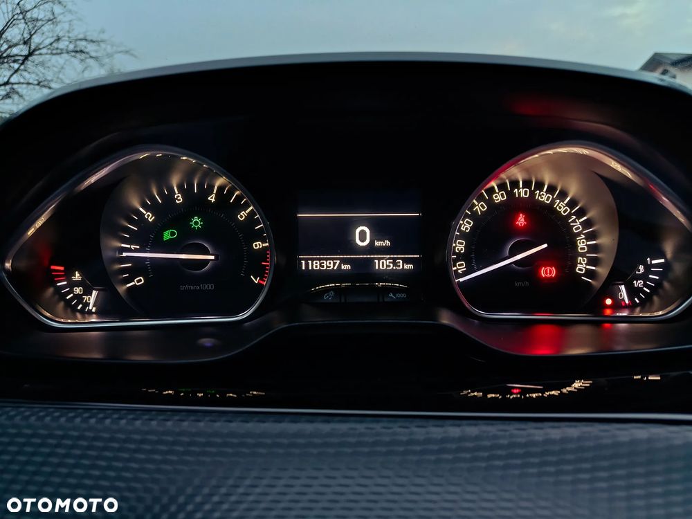 Peugeot 2008 PureTech 110 Stop&Start Style - 15