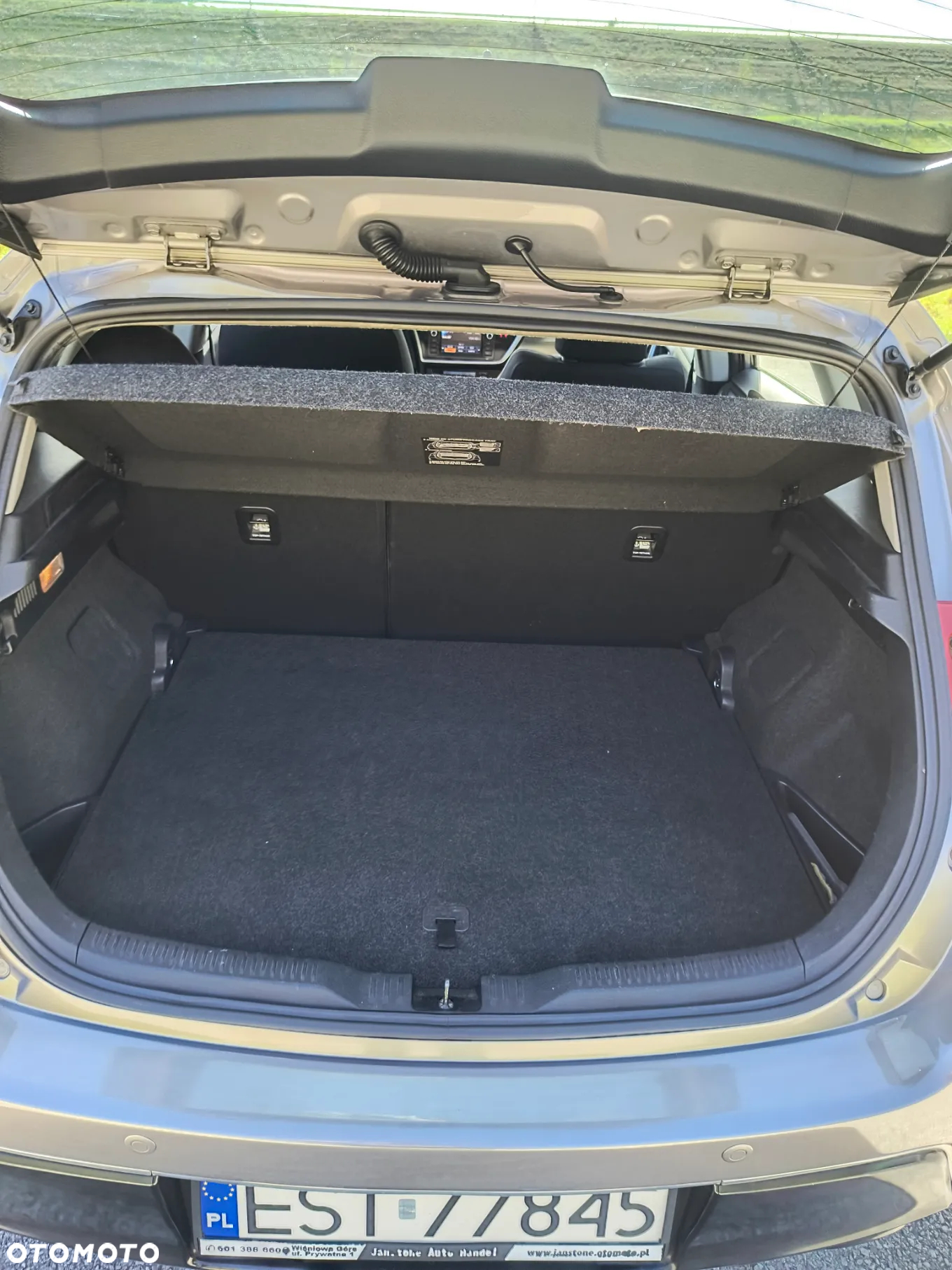 Toyota Auris 1.6 Premium Comfort - 8
