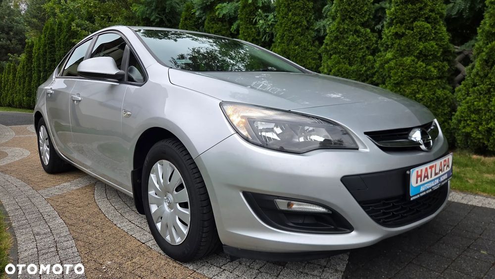 Opel Astra 1.4 T Active EU6 - 8