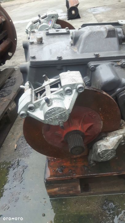 Skrzynia hydrostat KOMBAJN ZBOŻOWY FENDT 6335C 15r - 6