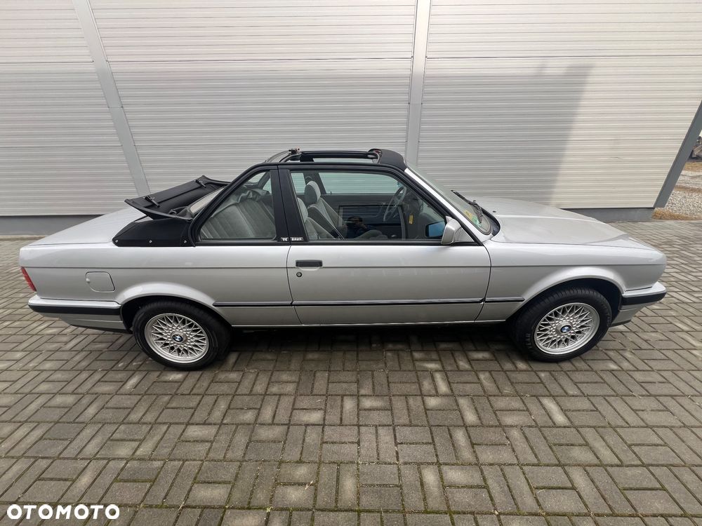 BMW Seria 3 316i - 27