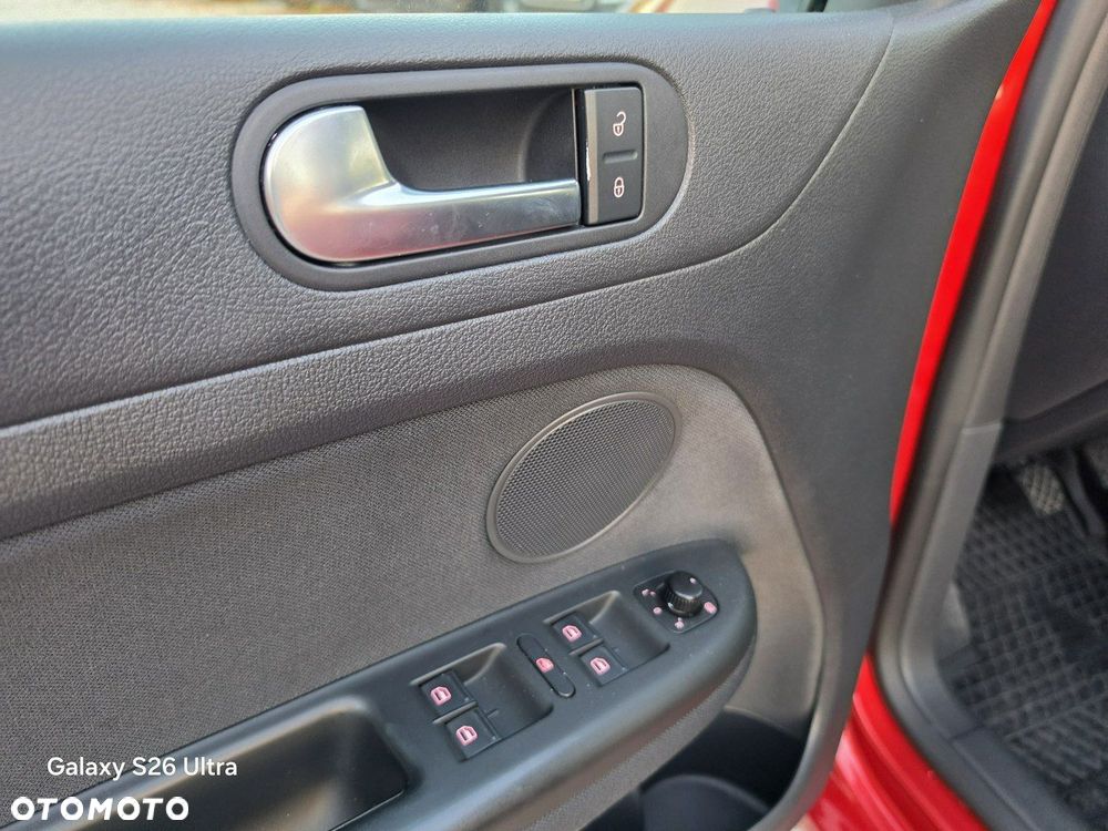 Volkswagen Golf Plus - 28