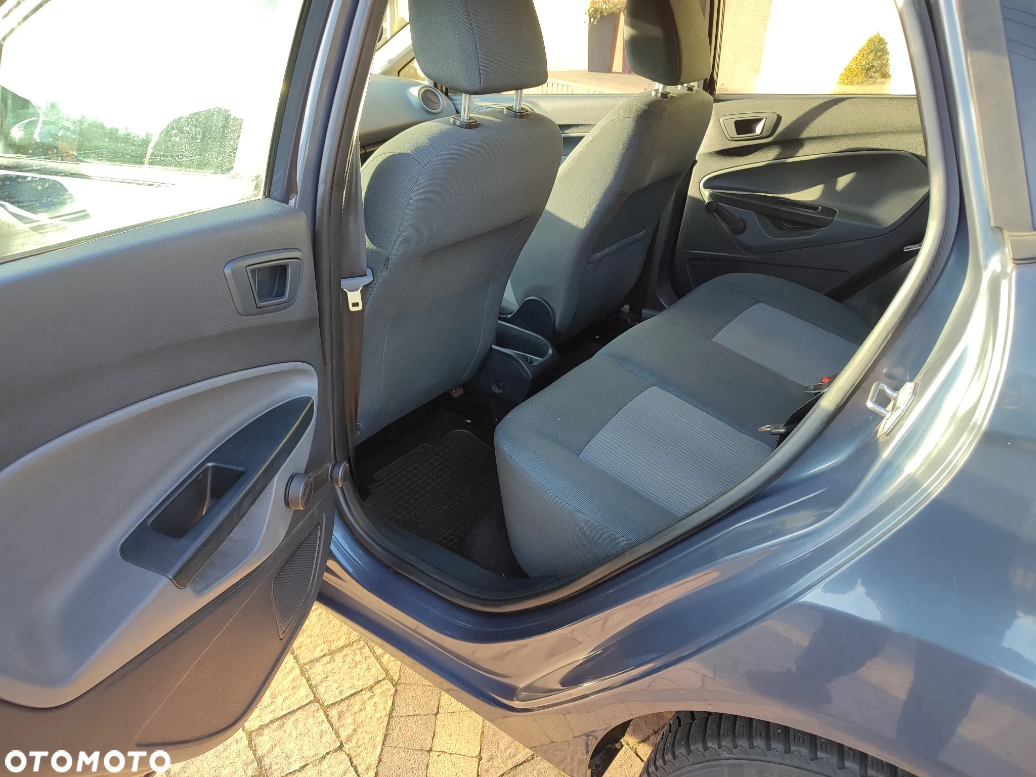 Ford Fiesta 1.25 Ambiente - 9