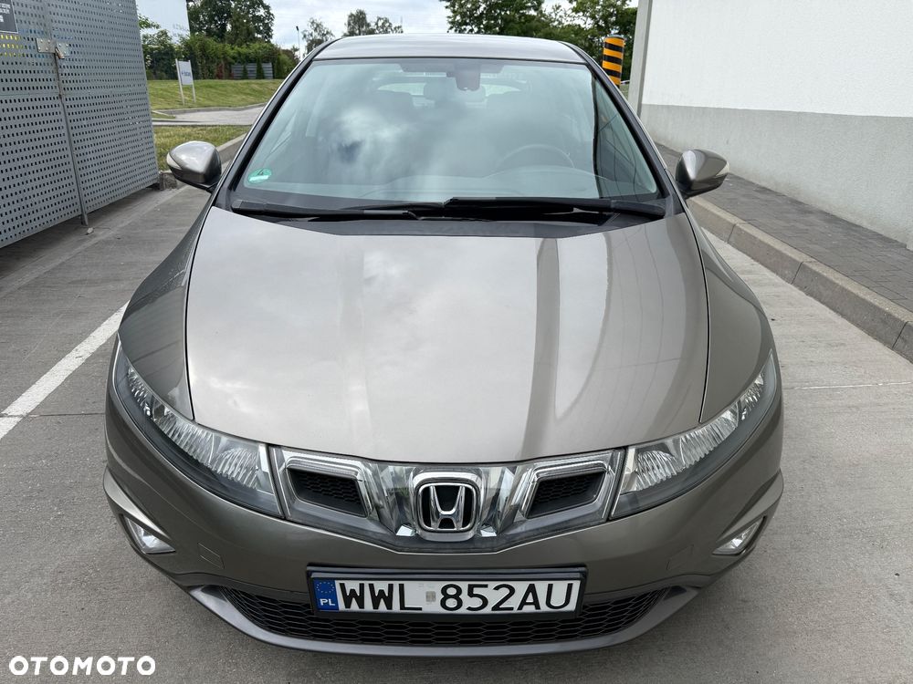 Honda Civic 1.8 Sport - 35