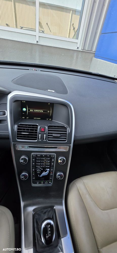 Volvo XC 60 - 7