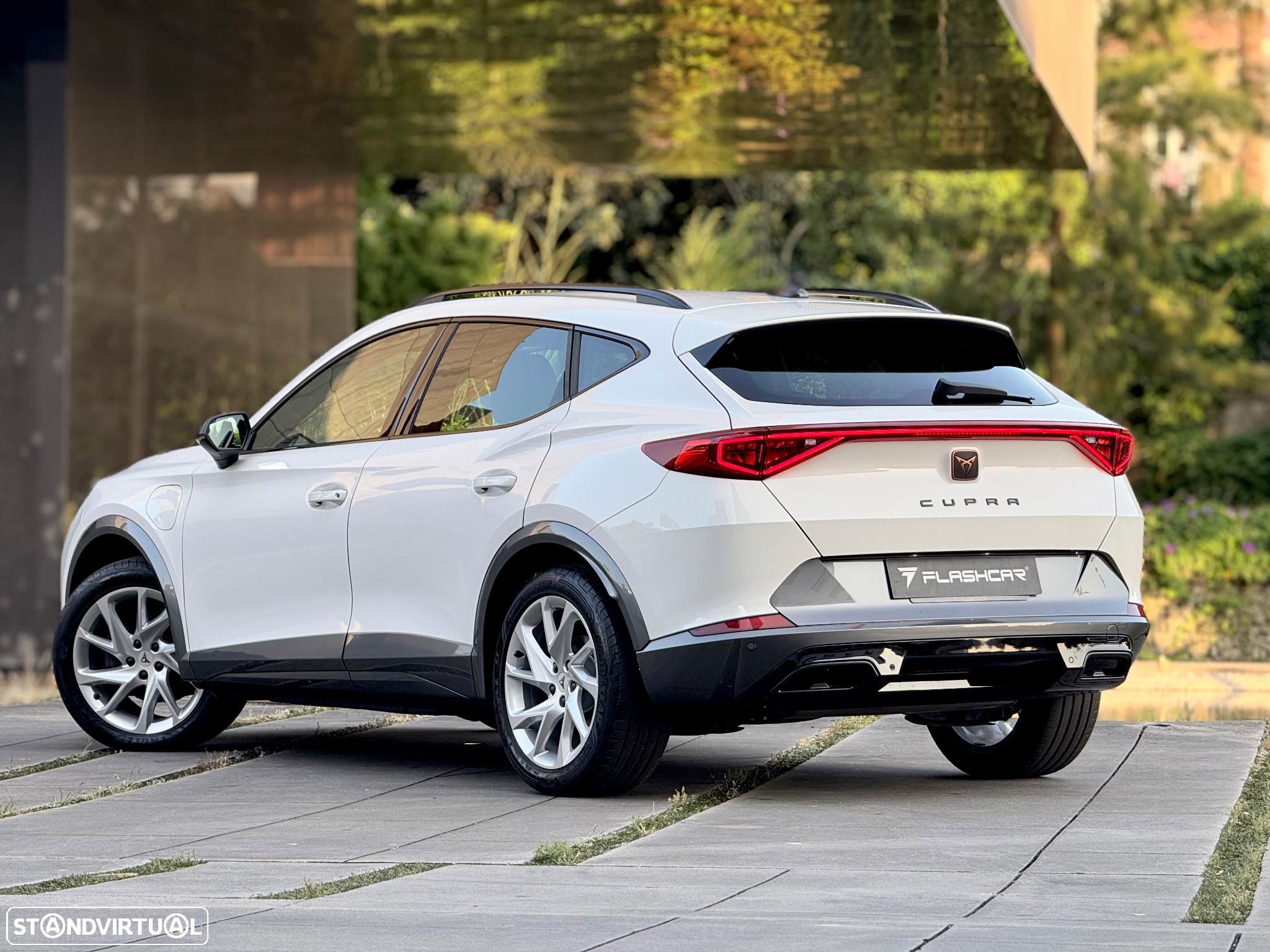 Cupra Formentor 1.4 e-Hybrid Sport DSG - 10