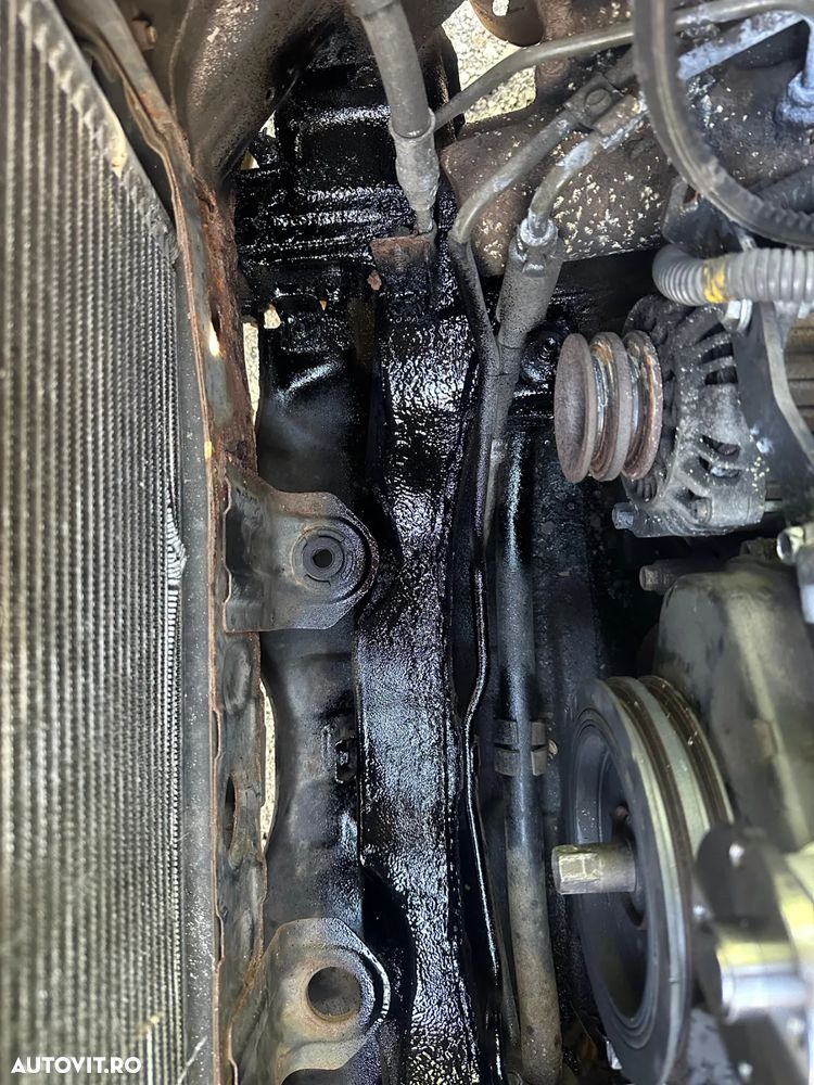 Mitsubishi Pajero Sport 2.5 TD Intense Piele + - 13