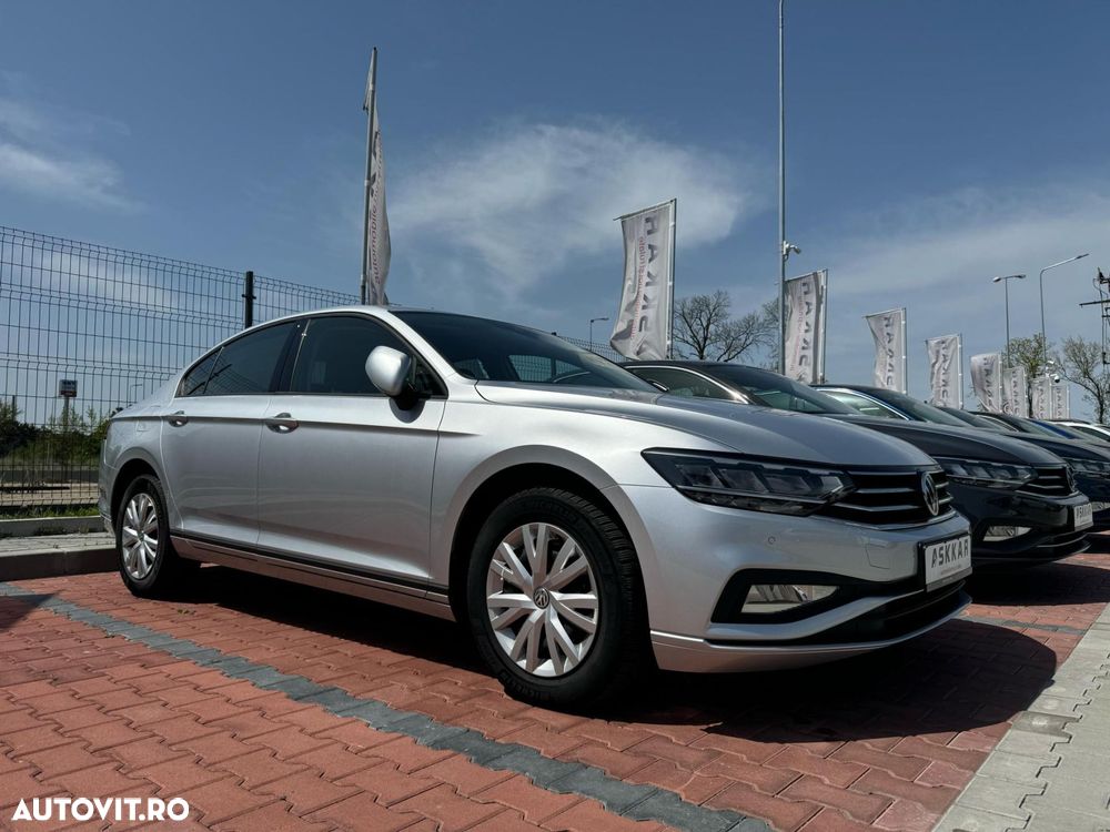 Volkswagen Passat 2.0 TDI DSG Advance - 38