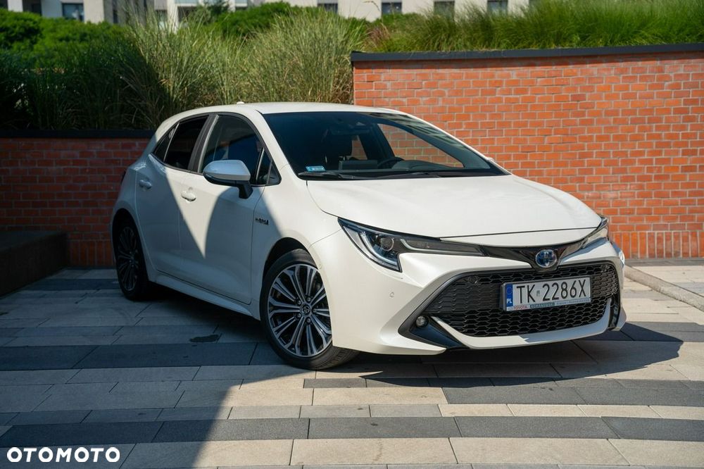 Toyota Corolla - 4