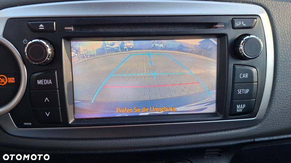 Toyota Yaris 1.33 VVT-i Executive - 19