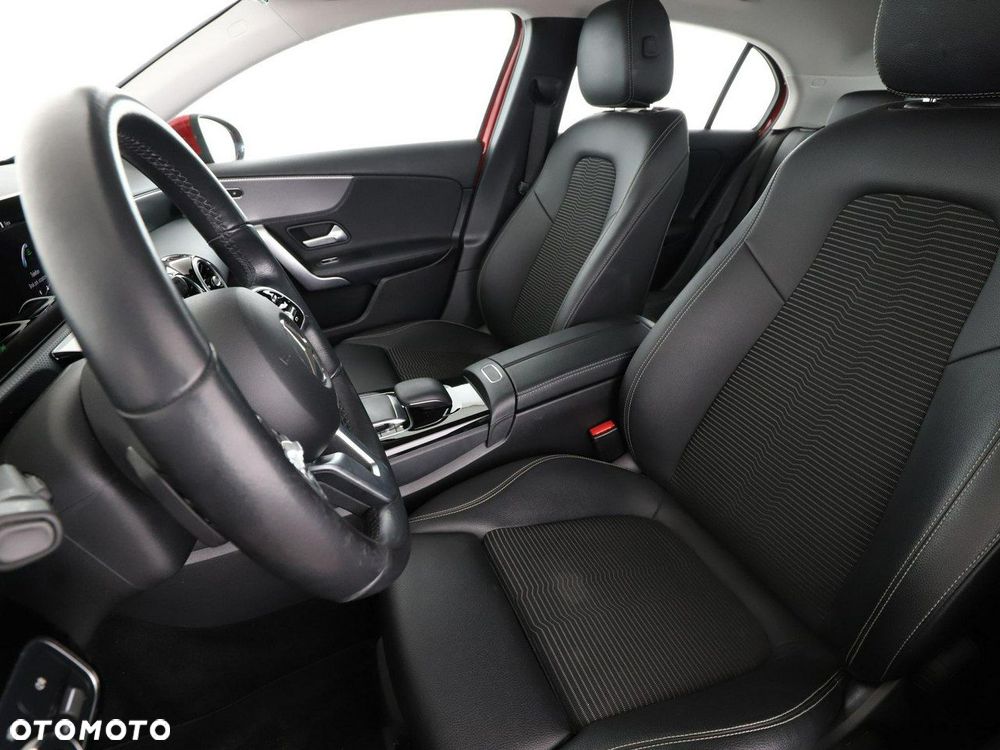 Mercedes-Benz Klasa A 220 7G-DCT Progressive - 14